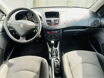 Peugeot 206+ 1.4i - 5