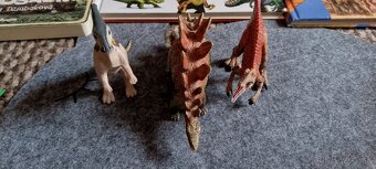 Dinosaury - 5