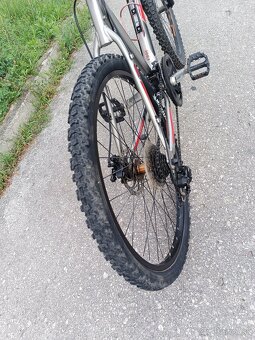 TREK - 5