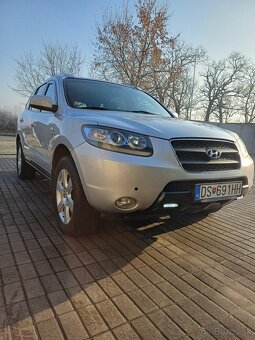 Predám Hyundai Santa Fe 4×4 AT/5 - 5