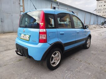 Fiat panda 4x4 1.2i benzín rv.2006 edícia climbing - 5