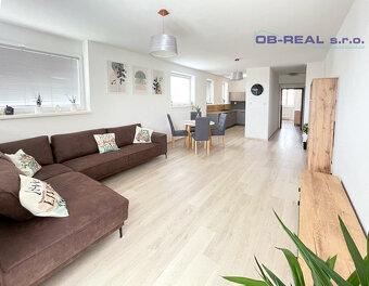 Veľký 3-izbový byt 87,7 m2 v Galante na PREDAJ - 5