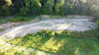 EXKLUZÍVNE Rozľahlý stavebný pozemok, Žilina - Stráž - 5