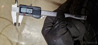 Predam 4ks zimnych pneu goodyear - 5