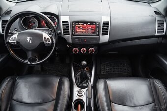 Peugeot 4007 2.2 HDi 4WD - 5