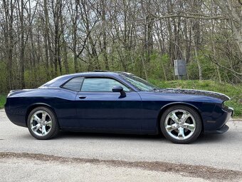 Dodge Challenger 2012 RT PLUS výbava 5.7 HEMI V8 - 5