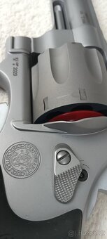 Smith & Wesson 929 Performance Center 9mm Luger - 5