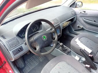 Preda. Škoda fabia 1.2 kw 44kw rok 2002 - 5
