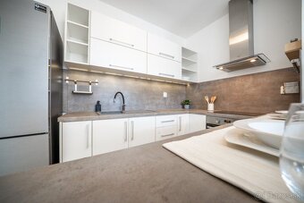 PRIVÁTNY MAKLÉR | ARMÉNSKA - Rezervované - 5