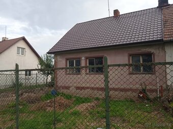 Predám 3 izbový rodinný dom Prašice (DVOJDOM - 5