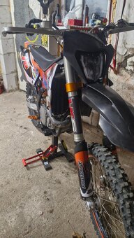 KTM SXF 450 2010 (US import) - 5