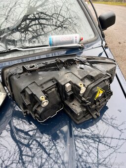 Xenony audi a4 b6 - 5