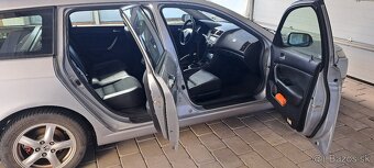 Predám Hondu Accord 2,0 kombi - 5