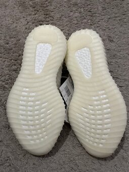 Yeezy Boost 350 V2 - 5