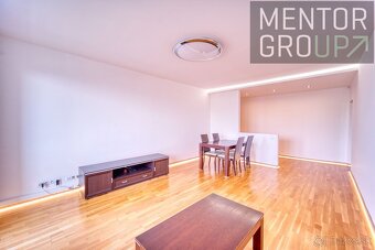 360° VR Ponúkame na predaj kompletne zrekonštruovaný 3-izbo - 5