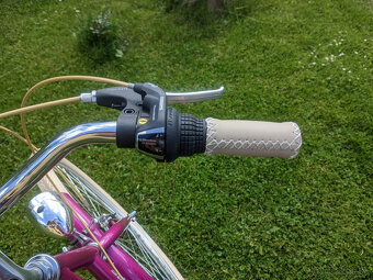 Predame damsky retro bicykel v perfektnom stave - 5