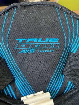 Hokejové nohavice TRUE AX9 - 5