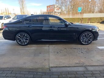 730 Xdrive M-Sport NIGHT BLACK Edition, 210kW - 5