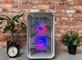 Ryzen 7 7700X\32GB\RTX 3080Ti\SSD\850W Zdroj - 5