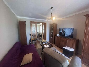 2-izbový byt s balkónom, parkovaním – Žiar nad Hornom - 5