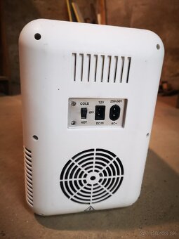 minichladnicka so zrkadlom - 5