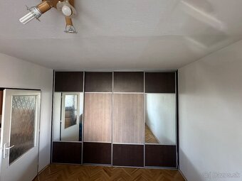 Prenajmem 1 izbový byt v Topoľčanoch J.Matušku - 5