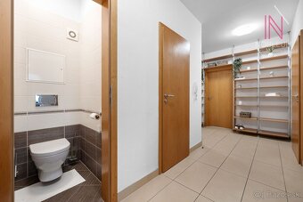 114,58 m2 v 3 izbovom byte v Rovinke Byt v ktorom, má každý - 5