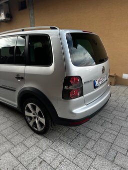 Volkswagen touran 2008 - 5/7 miest - 5