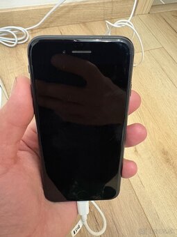 iPhone 8 64GB - 5