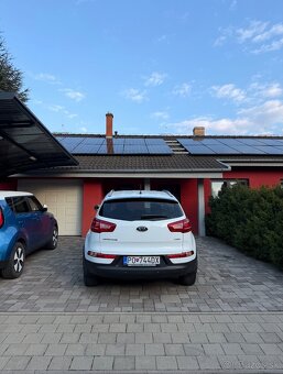 KIA Sportage 2.0 CRDi 4x4 - 5
