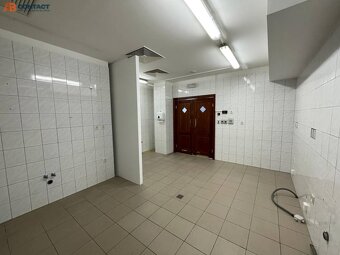 Obchodné priestory na prenájom - bývalá reštaurácia s teraso - 5