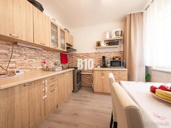 REZERVOVANÉ - Slnečný 3 izbový byt s balkónom - klíma + kot - 5