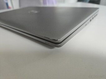 Dell Latitude 5520 i5-1135G7 16GB 256GB 15.6 Win11 Pro - 5