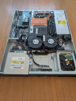 Server Dell PowerEdge 2 core, 8GB ram, 2TB hdd, 4x1Gbit eth - 5