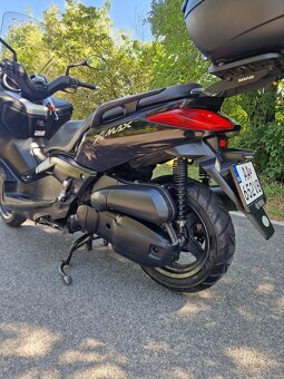 Yamaha x max 125 - 5