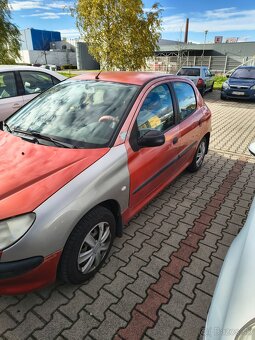 Predám Peugeot 206 - 5