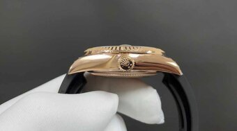 Rolex SkyDweller Rose Gold Oyster Flex - 5