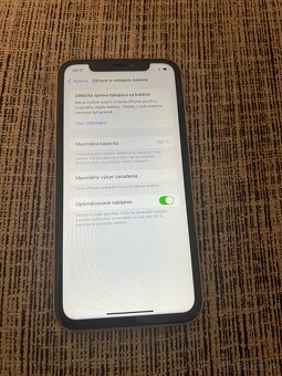 iPhone XR 64GB Yellow - 5