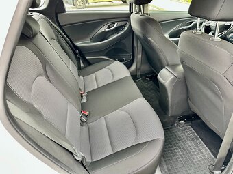 Hyundai i30 CW 1.6 CRDi, 85 kW, r.v. 2019, SK, vyservisované - 5