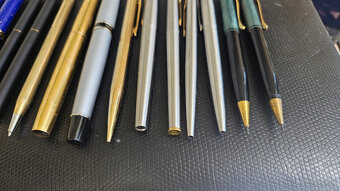 Zbierka značkových atramentových a guličkových pier - 5