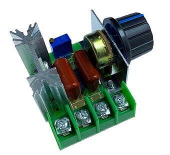 Regutor otáčok alebo výkonu - 5