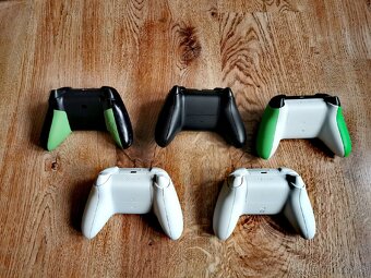 Ovládač Xbox Series /Xbox One Joystick - 5