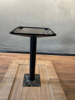 Čierna stolová podnož - 5
