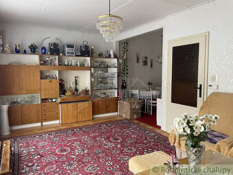 Päť izbový dom v radovej zástavbe v obci Smolník - 5