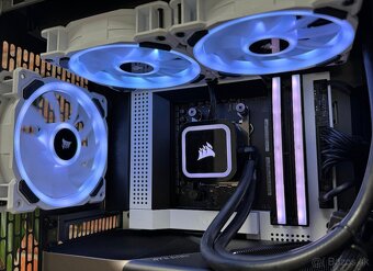 Ryzen 9 9950X3D\32GB\RTX 5080\SSD\1200W Zdroj - 5