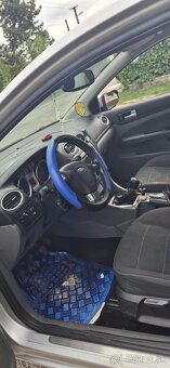 Na predaj strieborný Ford FOCUS - 5