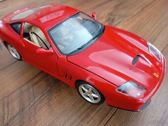 1:18 Ferrari 550 Maranello r.1996 - 5