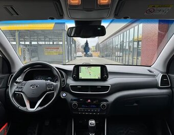 Hyundai Tucson 1.6 benzín 97kw - 5