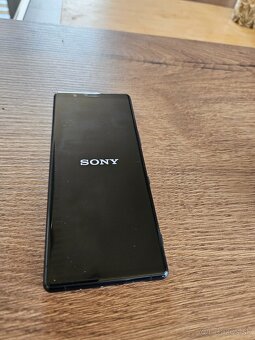 Predám Sony xperia 5 J9210 - 5