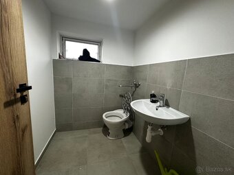 Priestor na prenájom – 148 m², Veľké Úľany - 5
